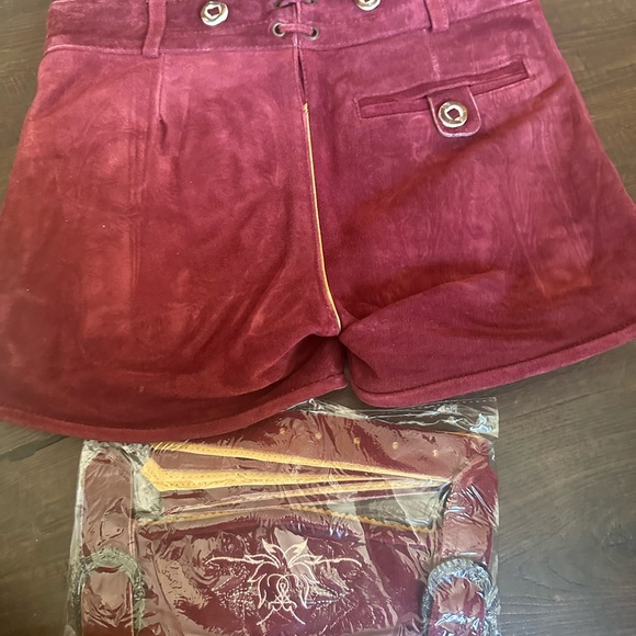 Lederhosen - Picture 2 of 7